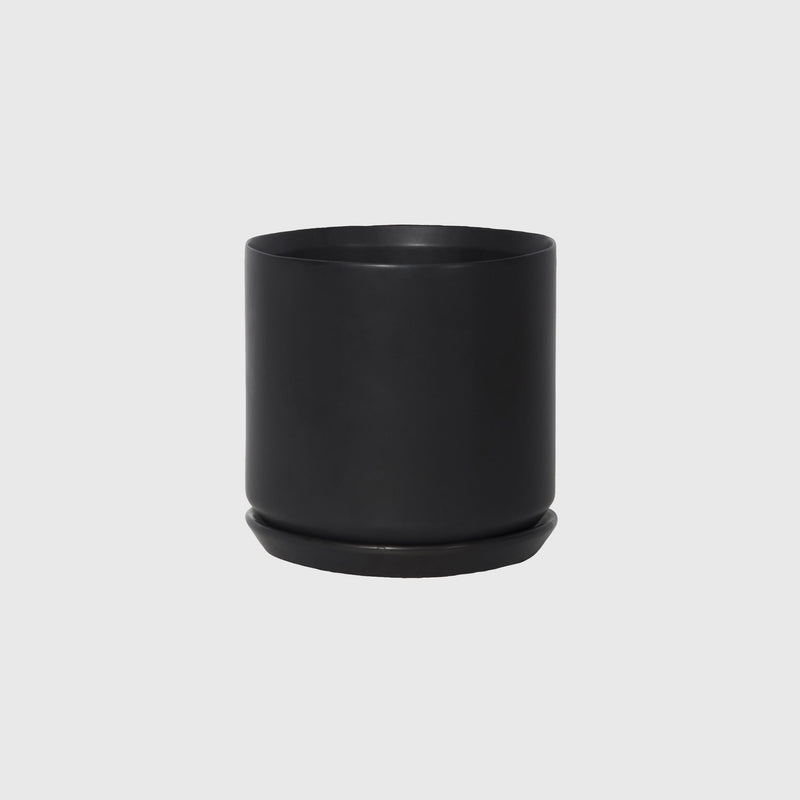 Potted LRG Oslo Planter Jet Black