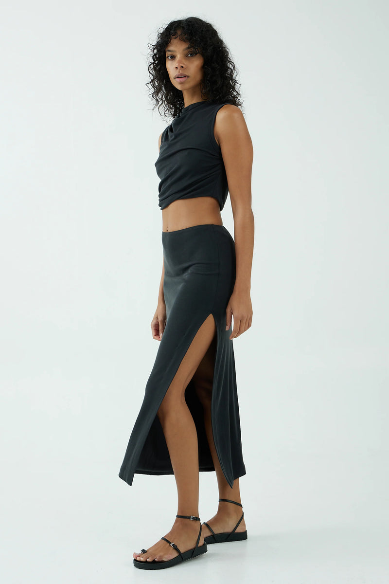 Third Form Mode Split Side Skirt - Washed Black