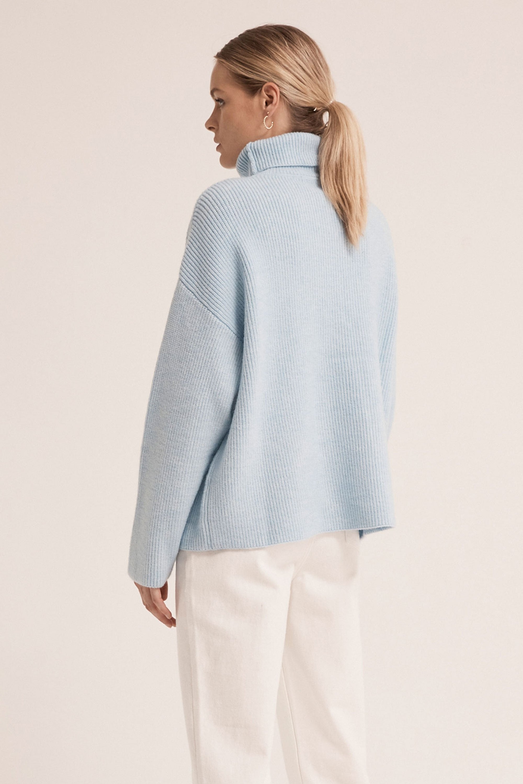 Third Form Oversized Knit Turtleneck - Sky Blue